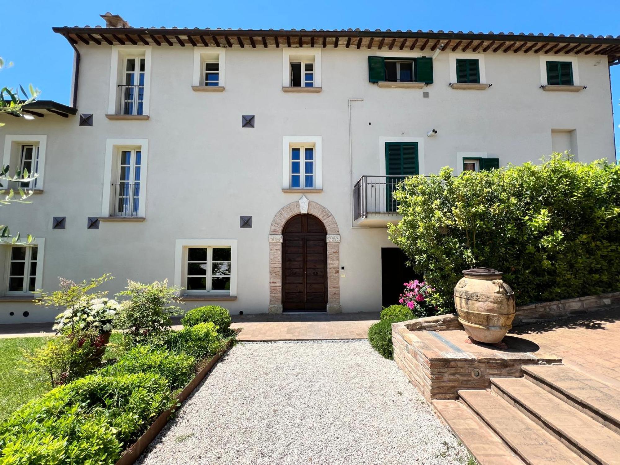 Corteviva Boutique B&B Perugia Ngoại thất bức ảnh
